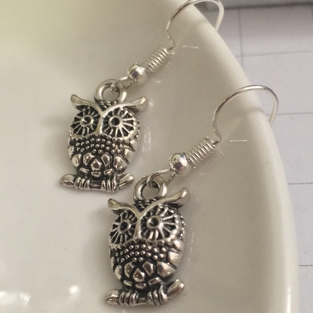 Owl Charm Earrings silver tone 1/2 inch NIB